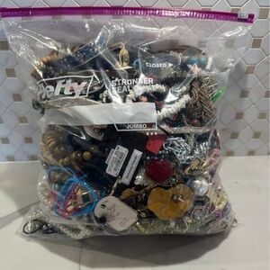 Jewelry Lot/ grab bag
